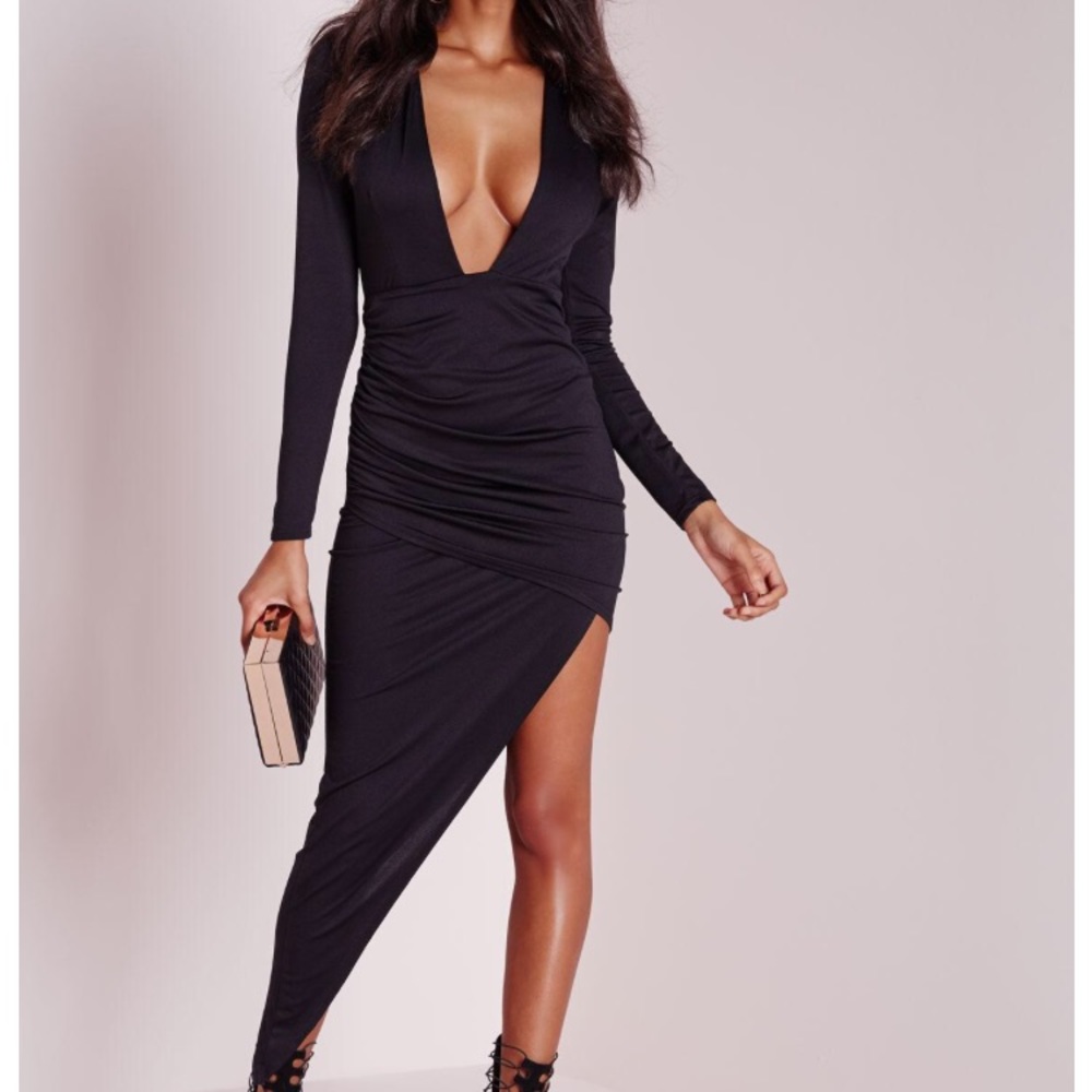 Long sleeve plunge asymmetric hem bodycon dress